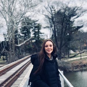 Meet your Posher, Libby